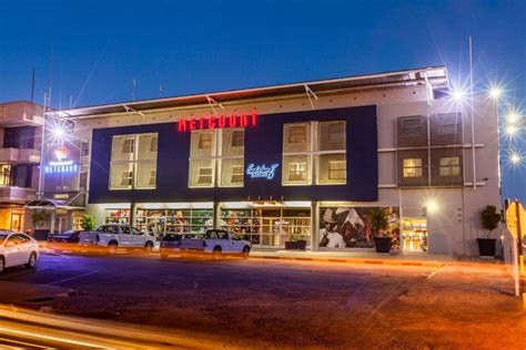metcourt hotel|Peermont Metcourt Hotel, Francistown (updated .